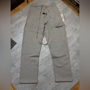 Essentials Fear of God Dark Oatmeal Open Hem Sweatpants – Relaxed Straight Leg